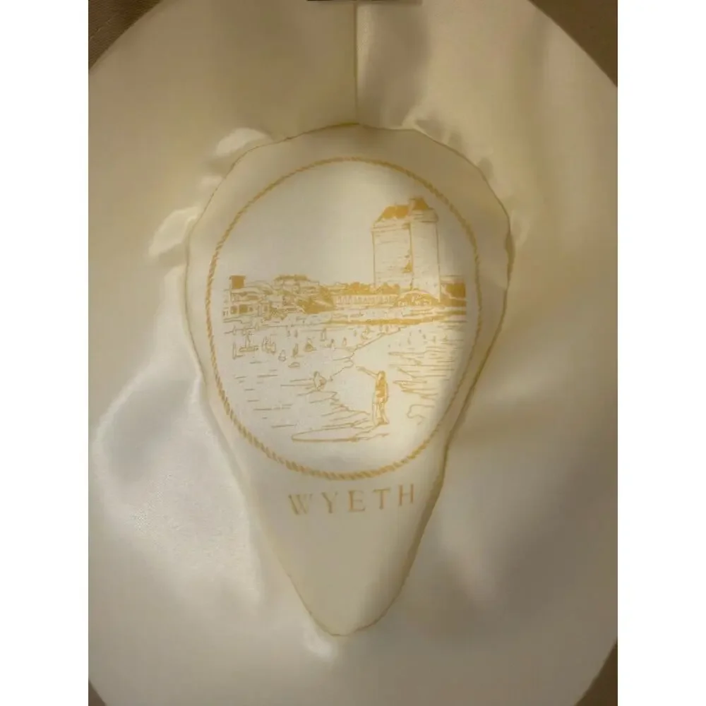 Wyeth Remy Straw Fedora in Cream with Floral / Hawaiian embroidered band